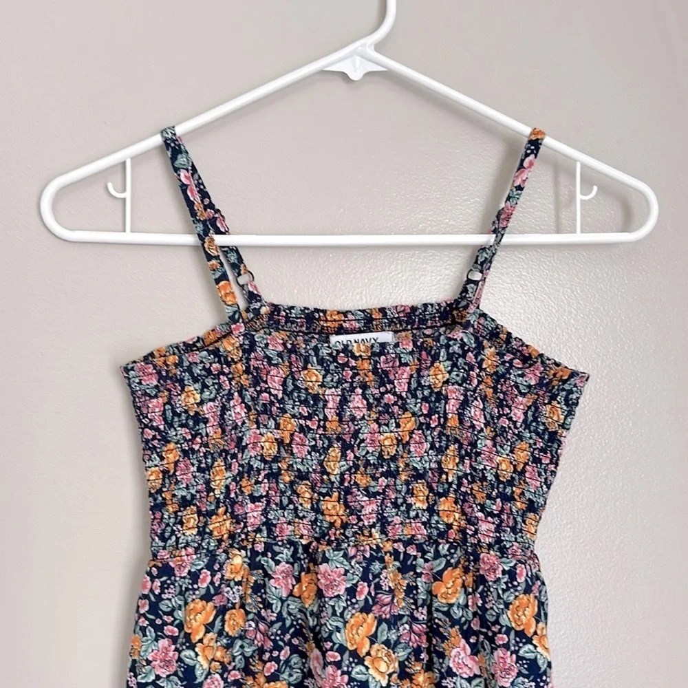 Girls old navy floral dress!